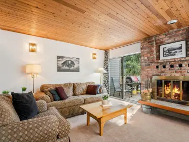 2095 Chamonix Crescent, Whistler, BC, Whistler — Half Duplex for sale