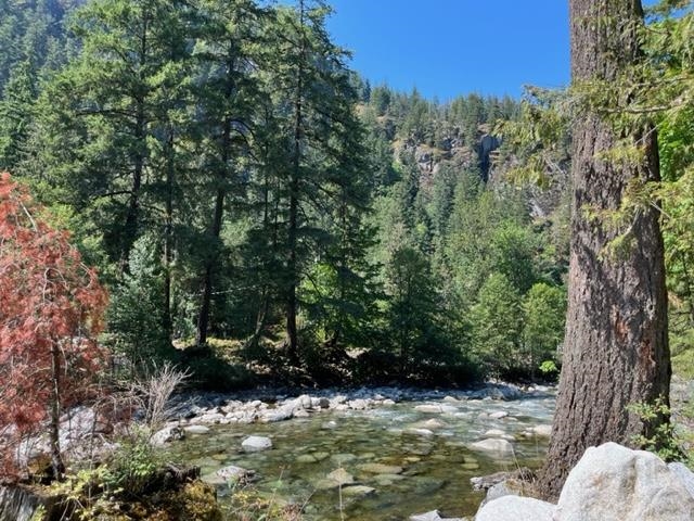 Entry Foyer Photo of 18 19743 Foster Road, Hope, BC