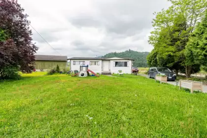 3593 Mcdermott Road, Abbotsford, BC, Abbotsford — Single Family Residence for sale