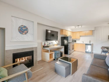 2412 4308 Main Street, Whistler, BC, Whistler — Apartment/Condo for sale