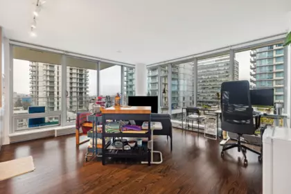 806 8031 Nunavut Lane, Vancouver, BC, Vancouver — Apartment/Condo for sale