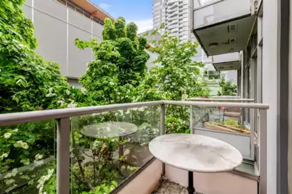 226 108 E 1st Avenue, Vancouver, BC, Vancouver — Apartment/Condo for sale