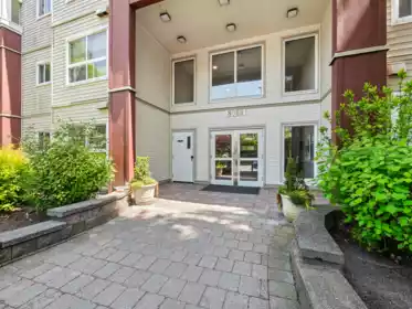 115 8068 120a Street, Surrey, BC, Surrey — Apartment/Condo for sale