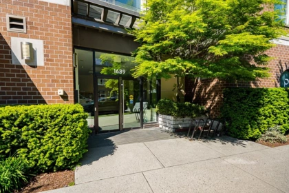 304 1689 E 13th Avenue, Vancouver, BC, Vancouver — Apartment/Condo for sale