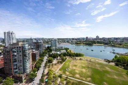 2505 388 Drake Street, Vancouver, BC, Vancouver — Apartment/Condo for sale