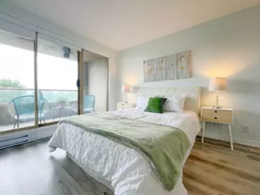 Bedroom 2 Photo of 904 6119 Cooney Road, Richmond, BC