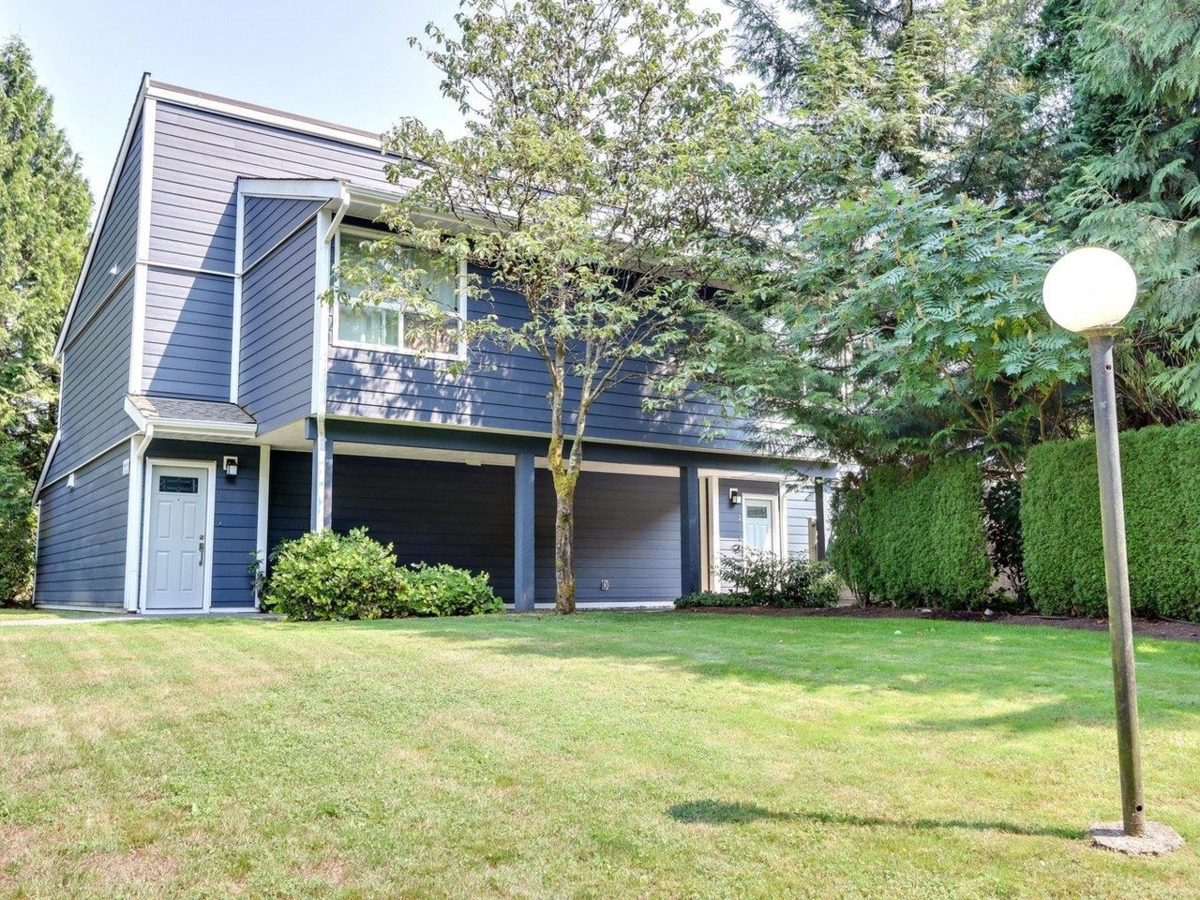 Exterior Front Photo of 3 9151 Forest Grove Drive, Burnaby, BC