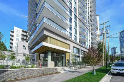 402 626 Claremont Street, Coquitlam, BC