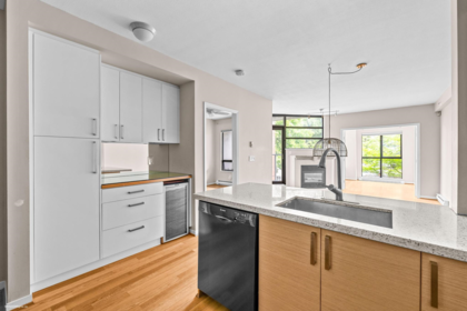 207 2228 Marstrand Avenue, Vancouver, BC, Vancouver — Apartment/Condo for sale