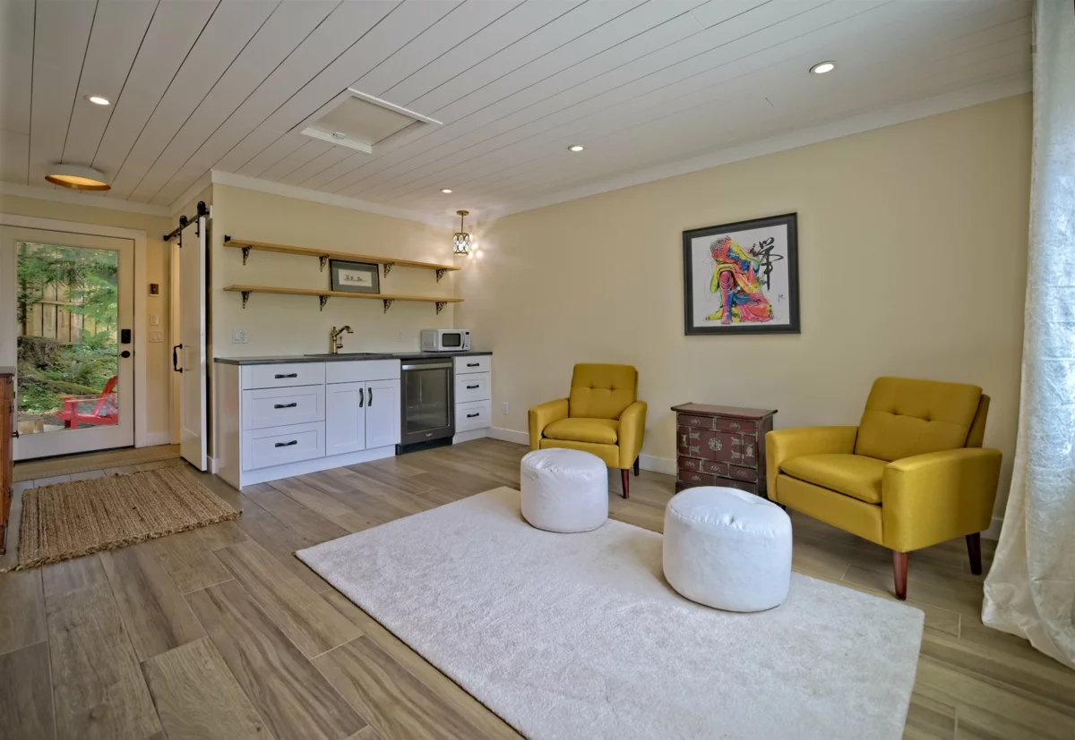 Swimming Pool Photo of 118 Douglas Road, Salt Spring Island, BC