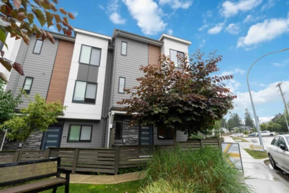 22 1639 162 Street, Surrey, BC