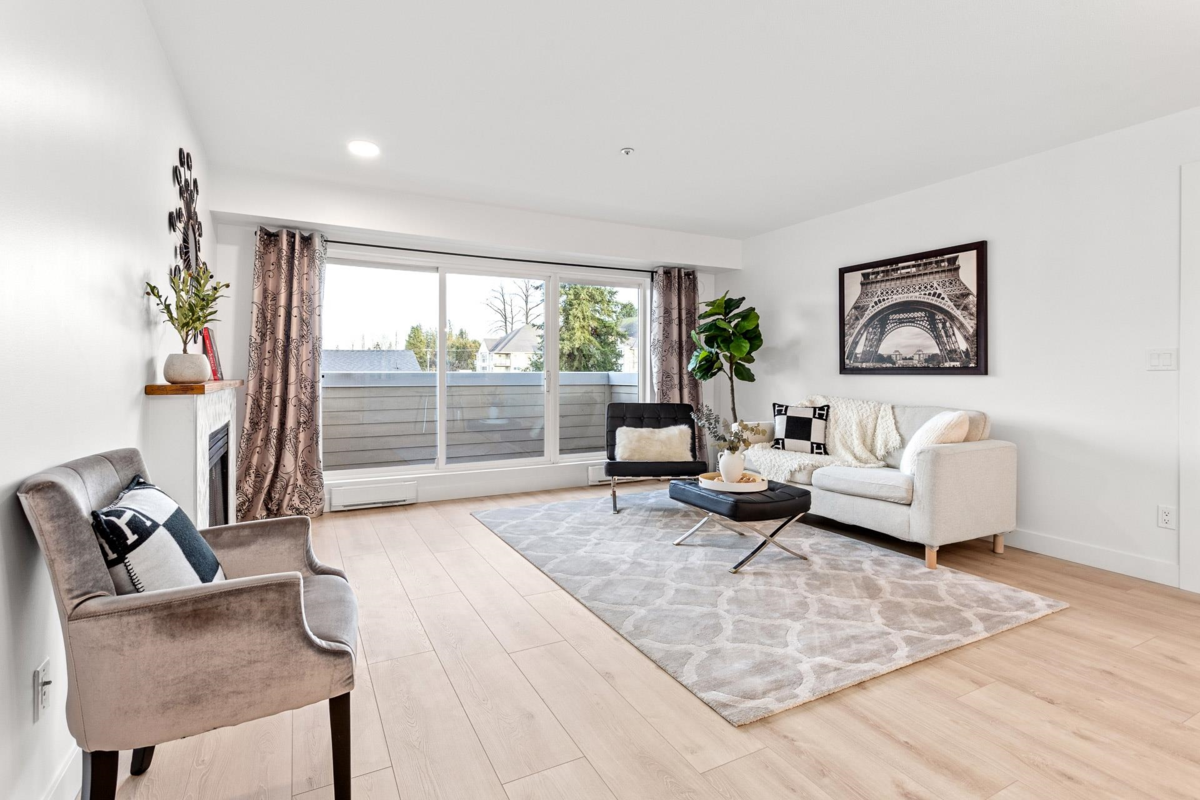 Dining Area Photo of 203 1570 Prairie Avenue, Port Coquitlam, BC