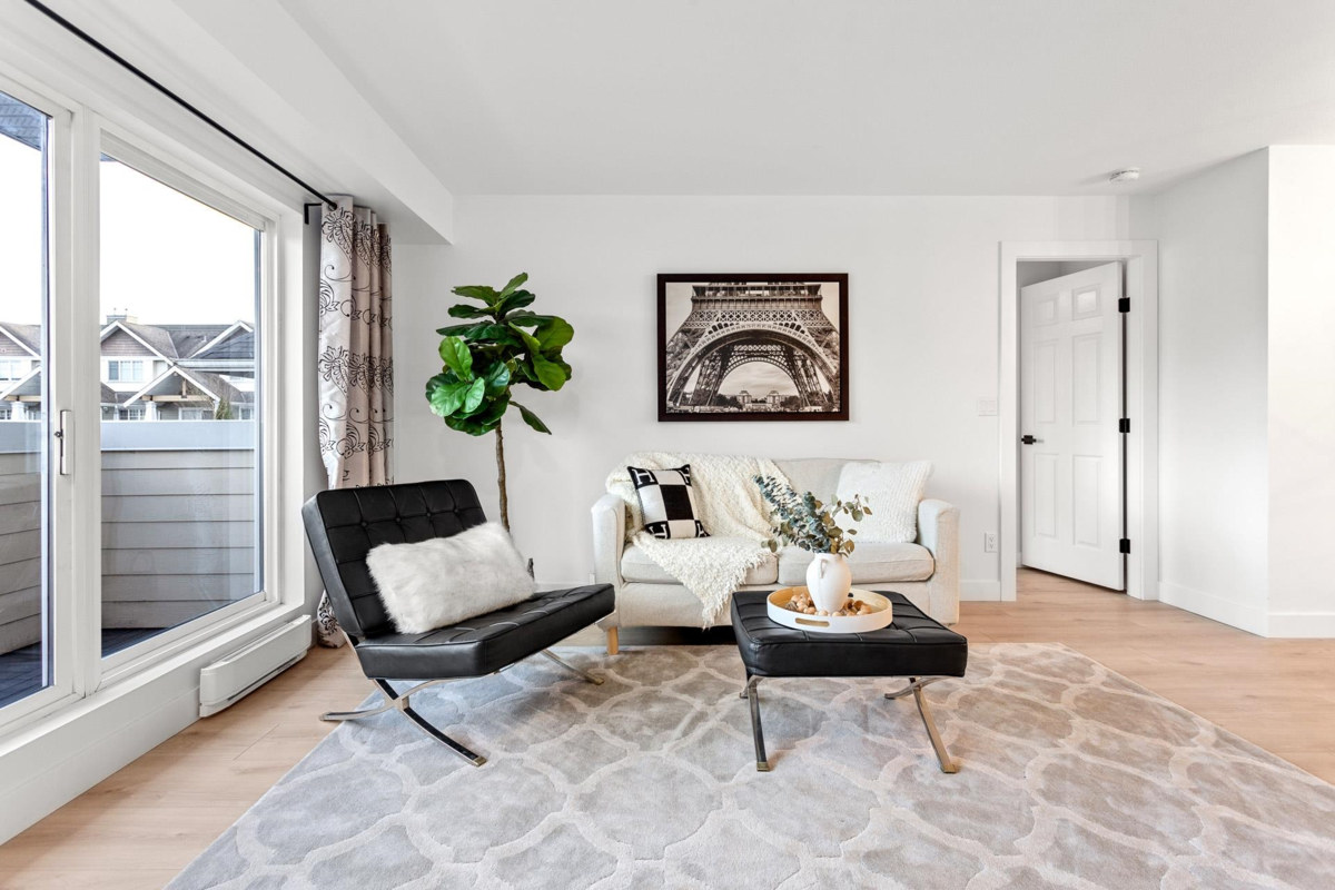 Family Room Photo of 203 1570 Prairie Avenue, Port Coquitlam, BC