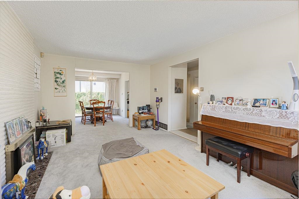 Living Room Photo of 6451 Camsell Crescent, Richmond, BC