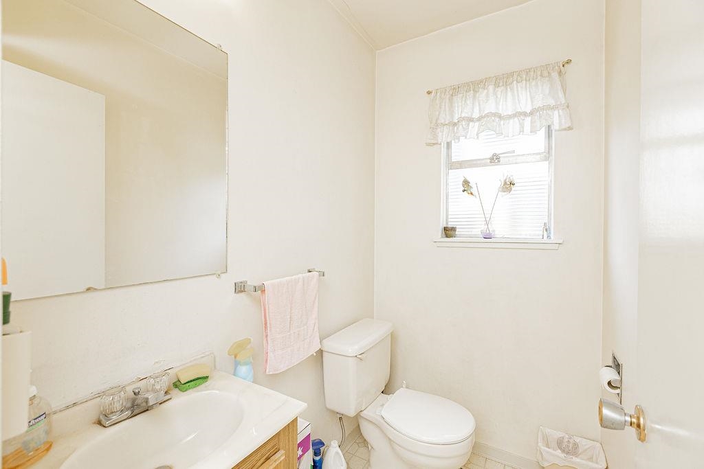 Loft / Bonus Room Photo of 6451 Camsell Crescent, Richmond, BC