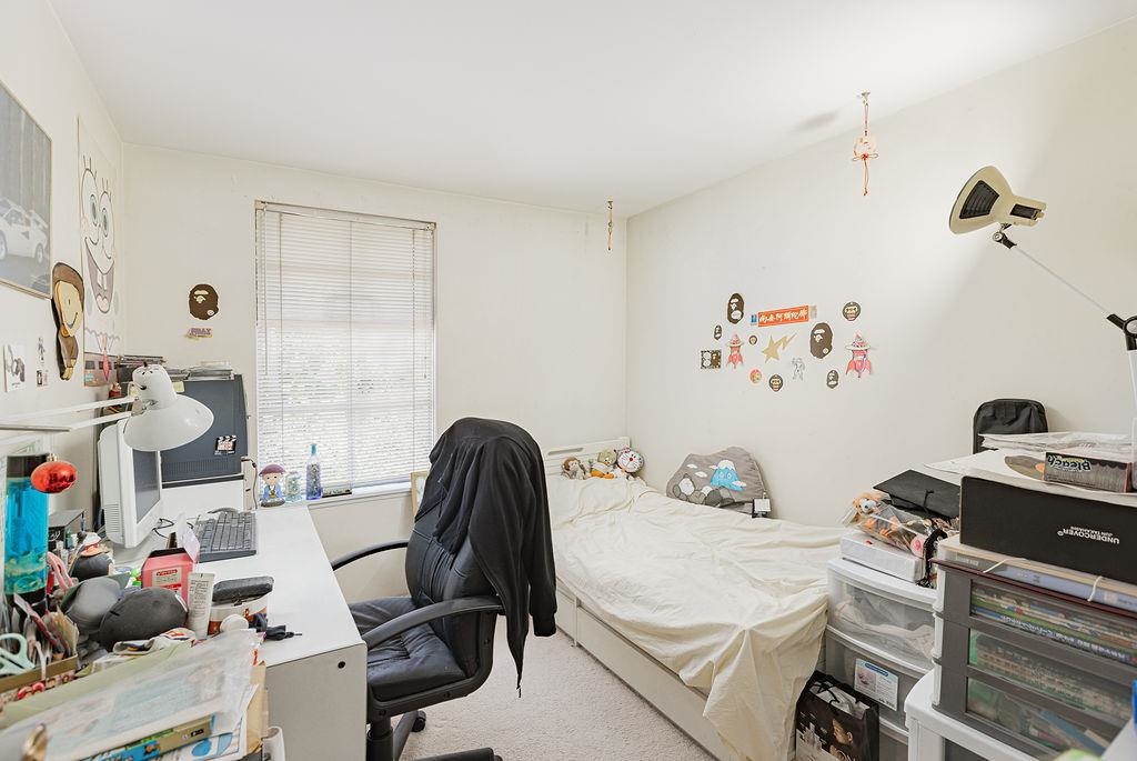 Powder Room Photo of 6451 Camsell Crescent, Richmond, BC