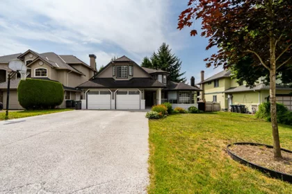 14926 83a Avenue, Surrey, BC, Bear Creek Green Timbers — 5 bed single family residence for sale