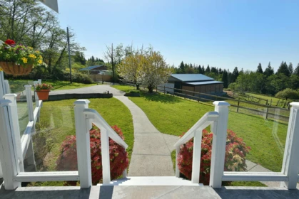 2010 Ranch Road, Roberts Creek, BC, Roberts Creek — Single Family Residence for sale
