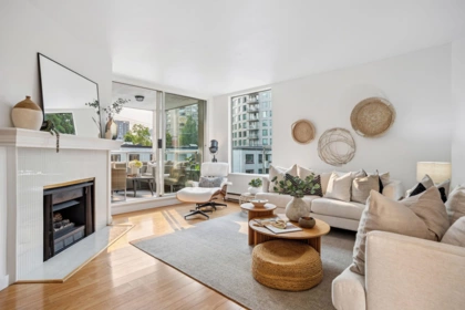 304 1220 Barclay Street, Vancouver, BC, Vancouver — Apartment/Condo for sale