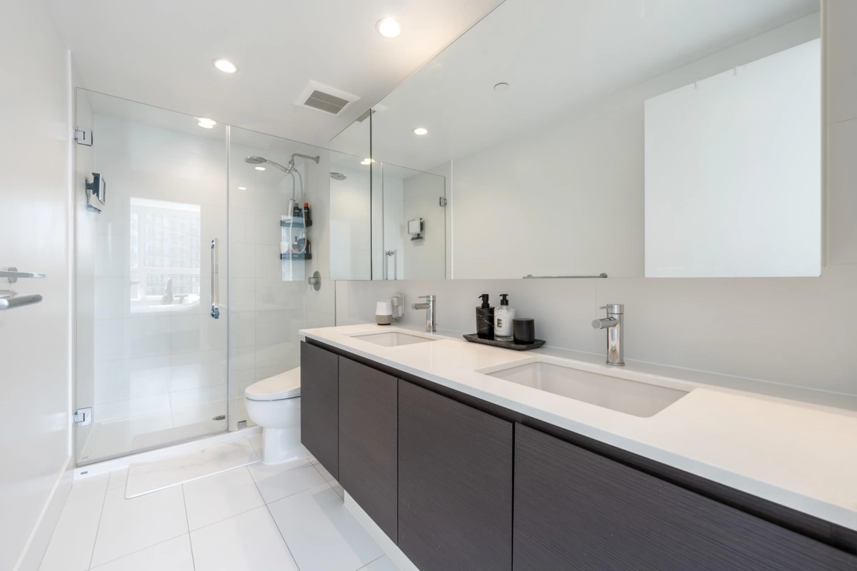 Bedroom 4 Photo of 703 5508 Hollybridge Way, Richmond, BC