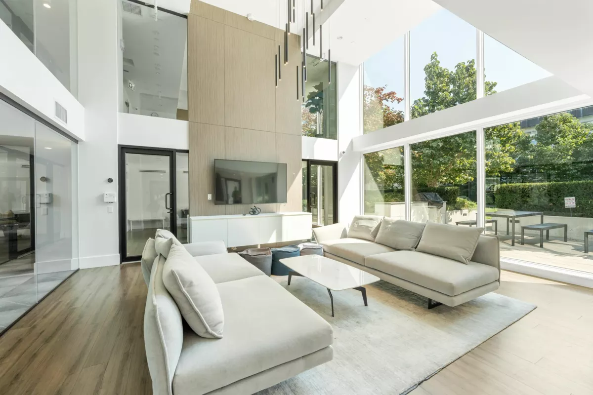 Community Amenities Photo (Clubhouse) of 703 5508 Hollybridge Way, Richmond, BC