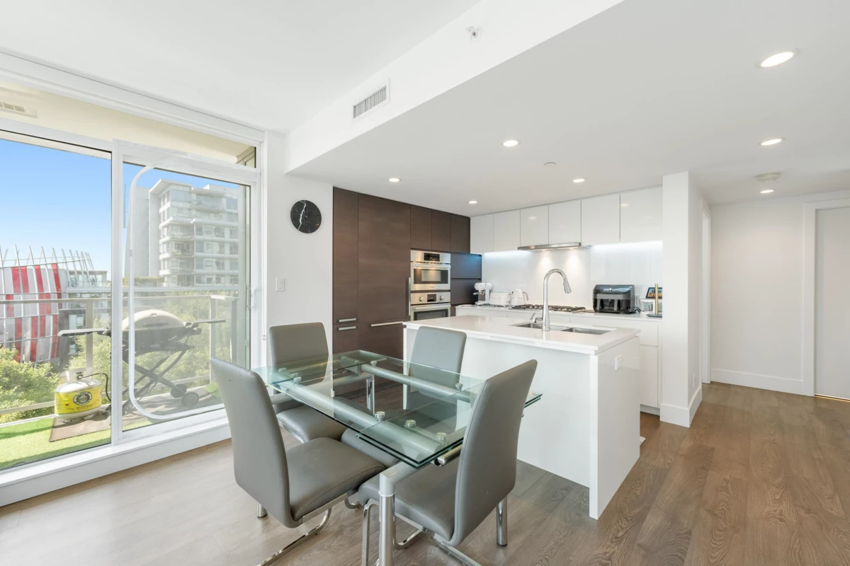 Living Room Photo of 703 5508 Hollybridge Way, Richmond, BC