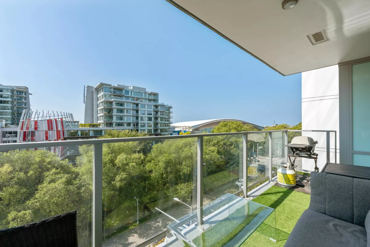 Loft / Bonus Room Photo of 703 5508 Hollybridge Way, Richmond, BC