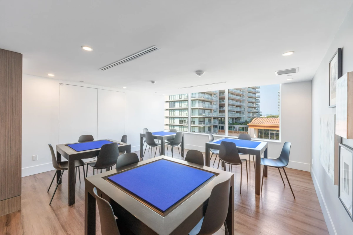 Swimming Pool Photo of 703 5508 Hollybridge Way, Richmond, BC