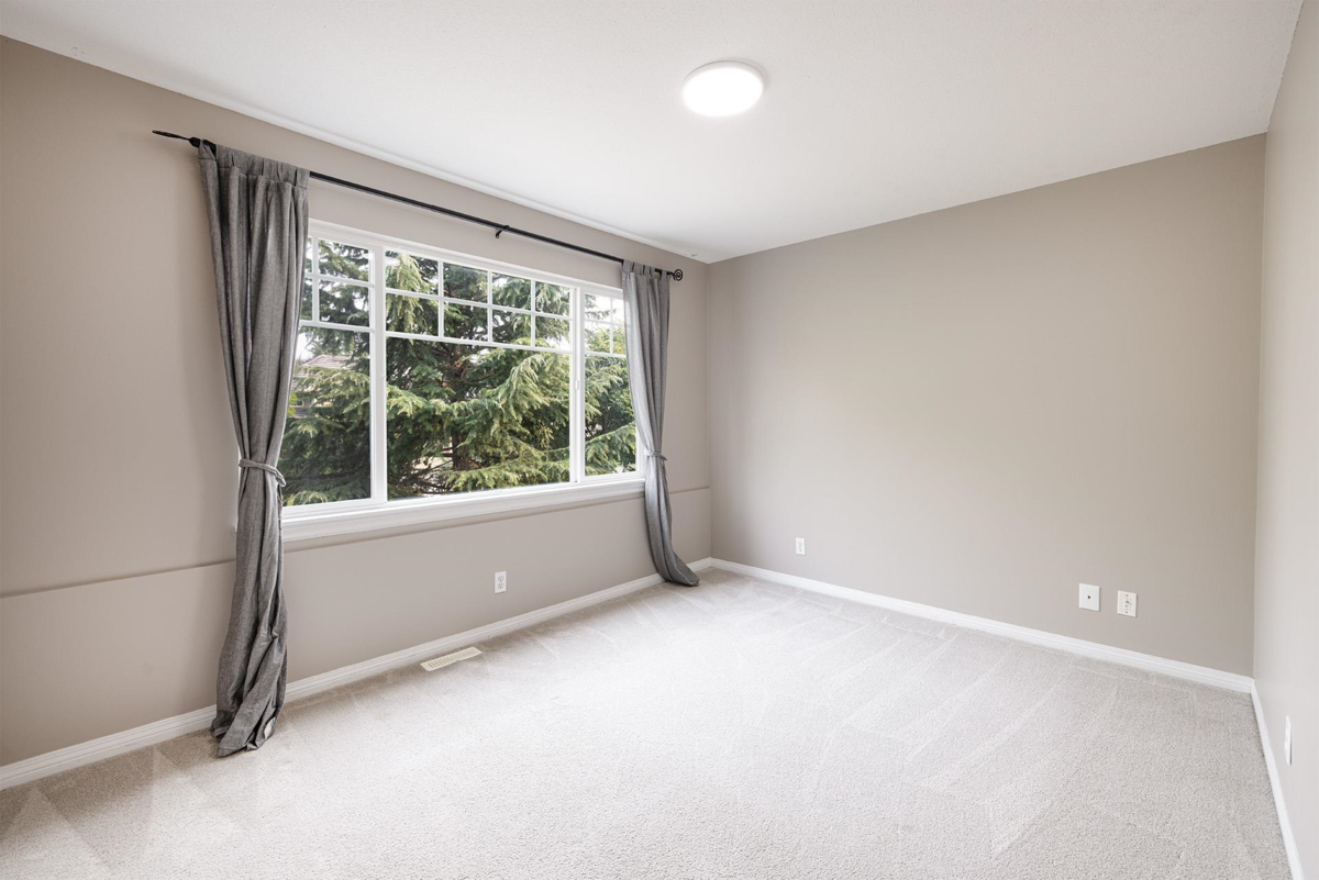 Mudroom Photo of 18270 Claytonwood Crescent, Surrey, BC