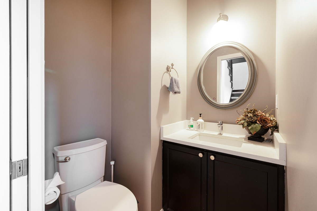 Walk-In Closet Photo of 18270 Claytonwood Crescent, Surrey, BC