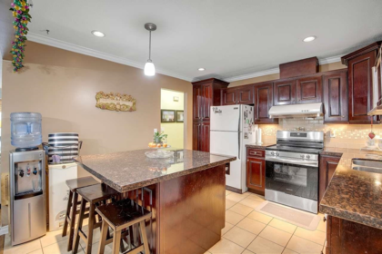 Living Room Photo of 8825 160 Street, Surrey, BC