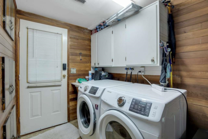 Primary Bathroom Photo of 8825 160 Street, Surrey, BC