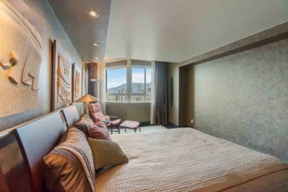 Office / Den Photo of 2201 909 Burrard Street, Vancouver, BC