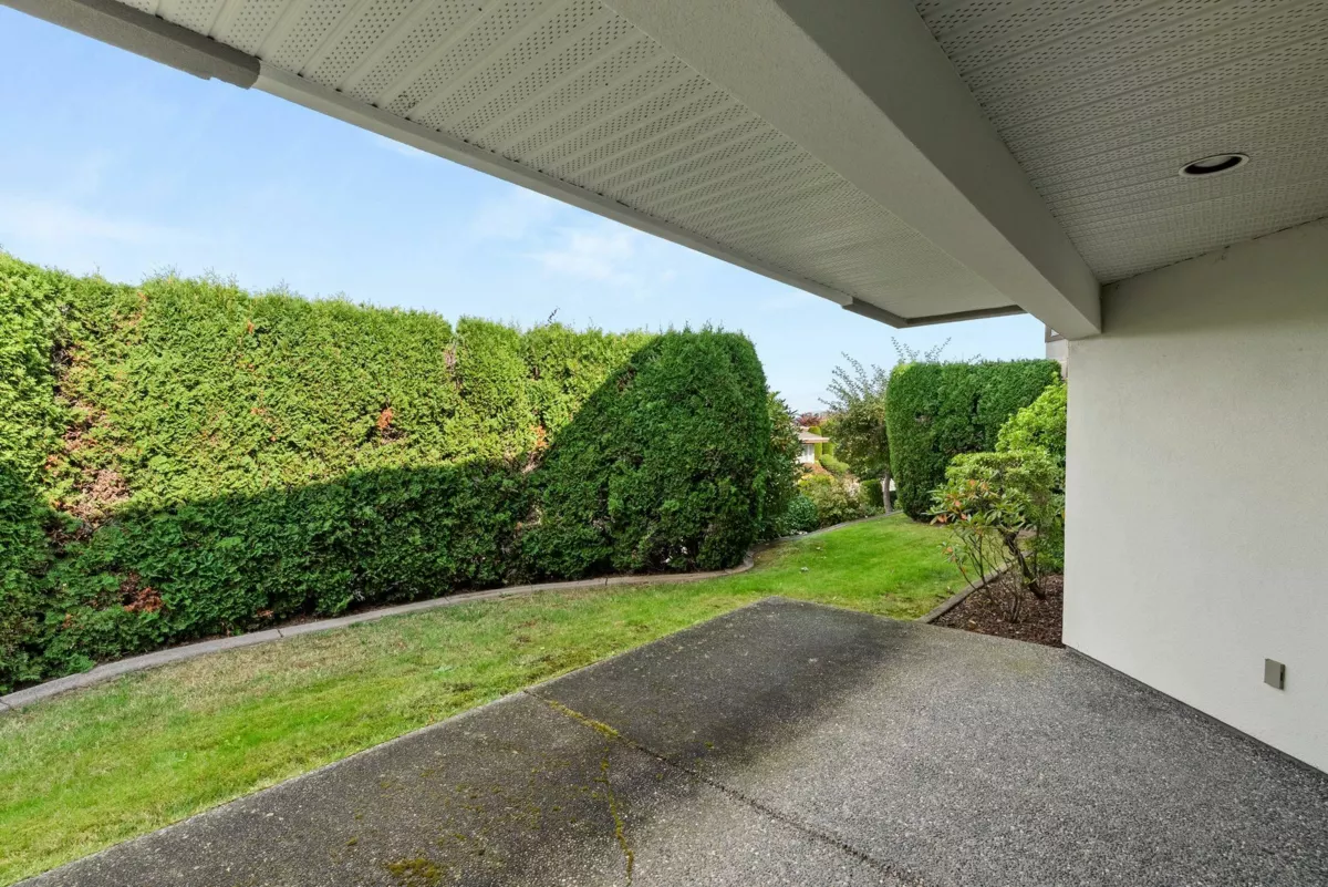 Backyard Photo of 9 31445 Ridgeview Drive, Abbotsford, BC