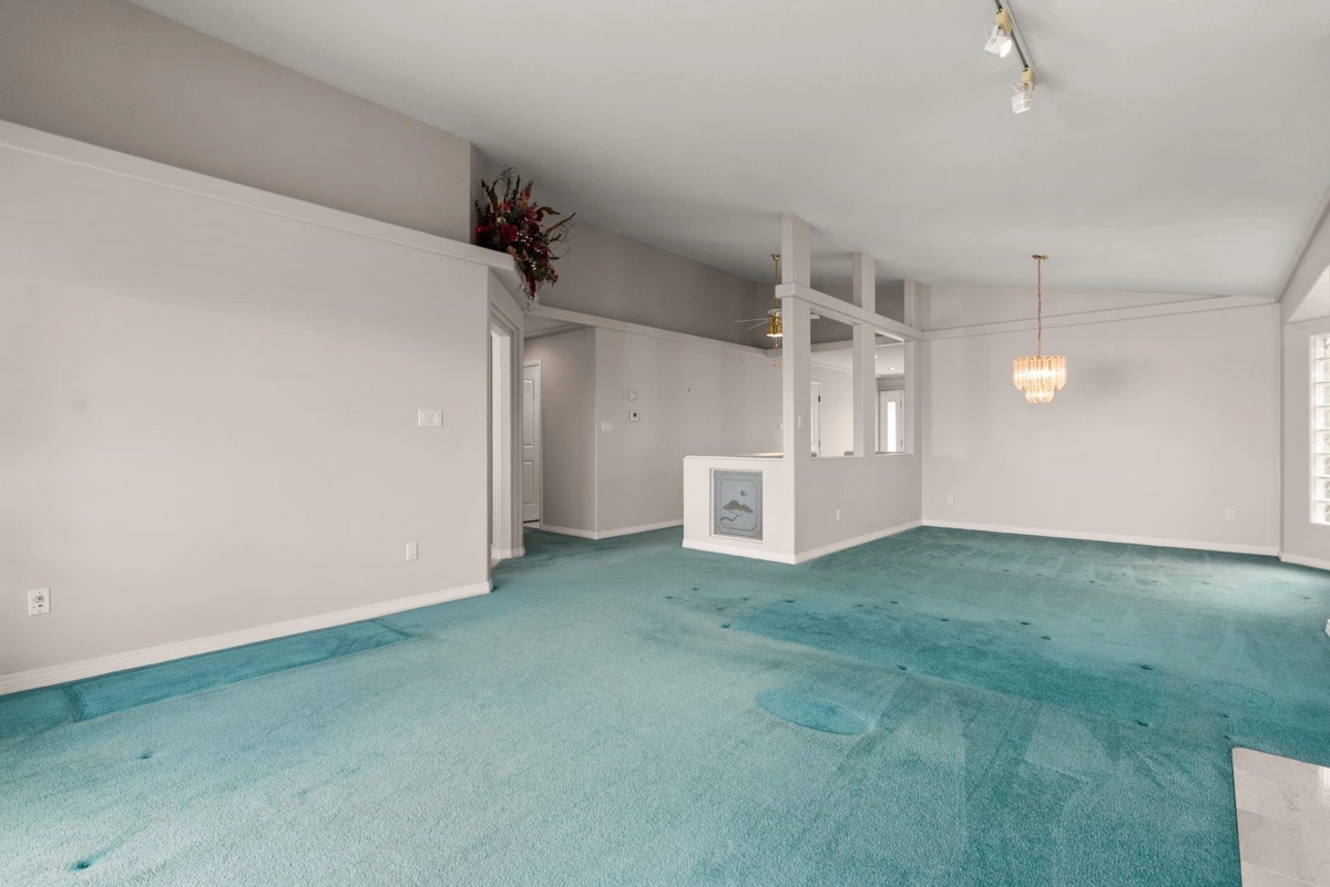 Pantry Photo of 9 31445 Ridgeview Drive, Abbotsford, BC