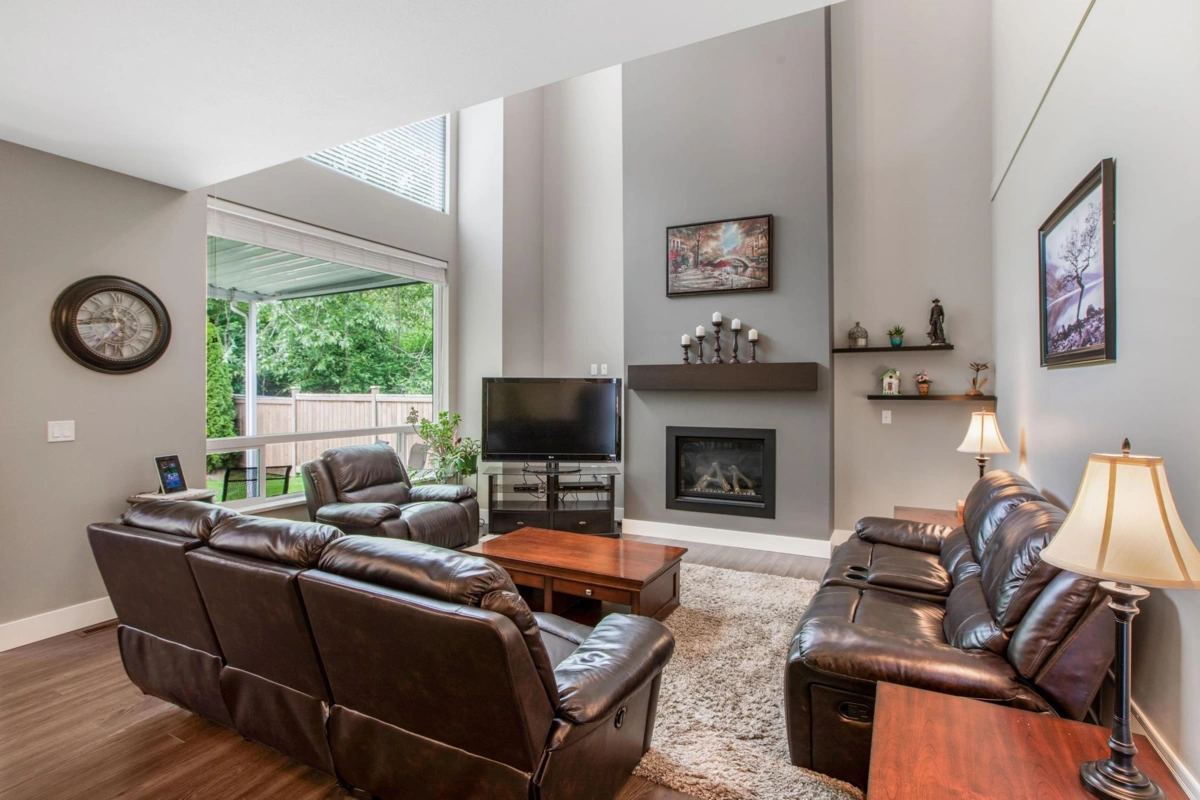 Breakfast Nook Photo of 34286 Lukiv Terrace, Abbotsford, BC