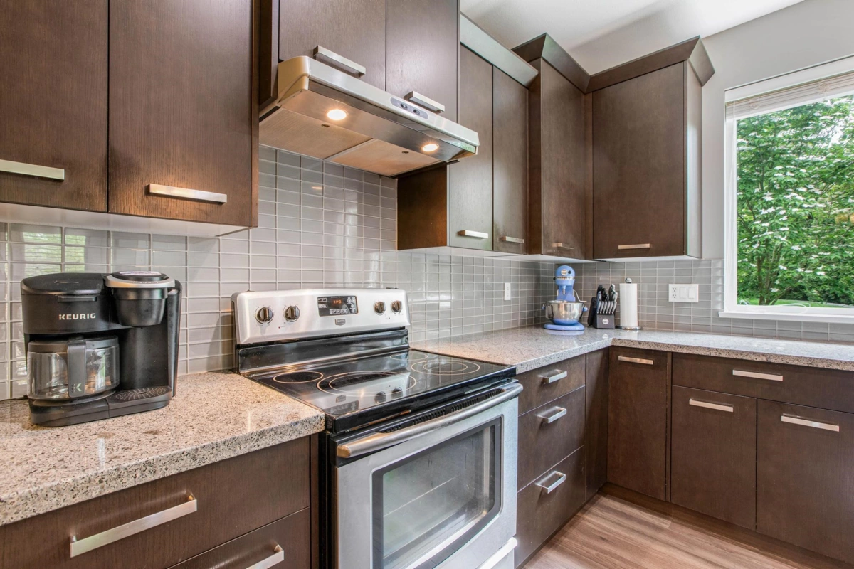 Powder Room Photo of 34286 Lukiv Terrace, Abbotsford, BC