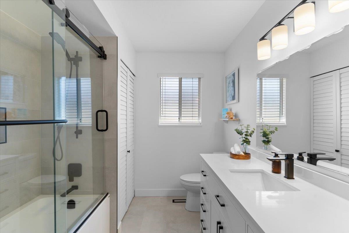 Office / Den Photo of 965 Keil Street, White Rock, BC