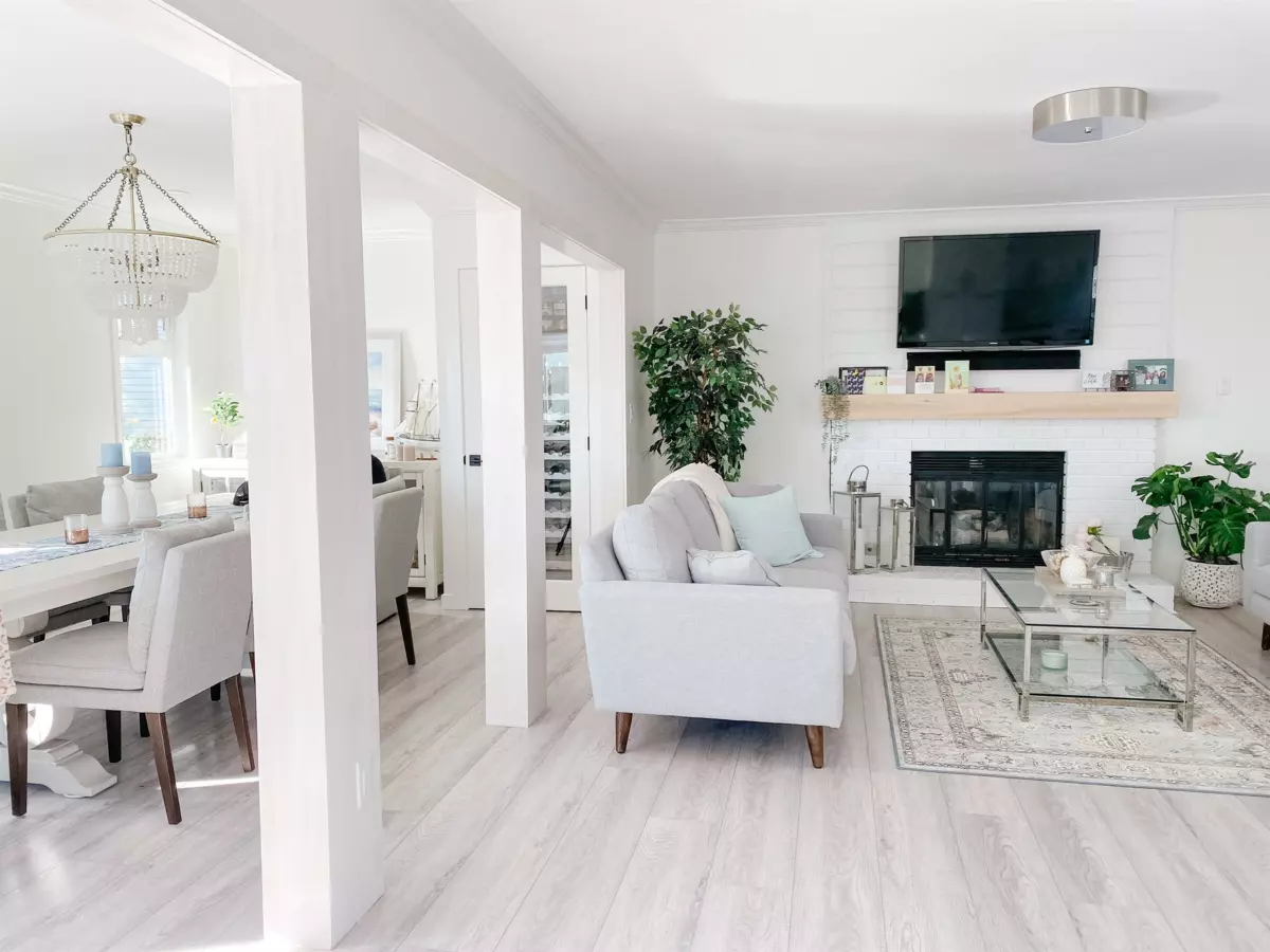 Pantry Photo of 965 Keil Street, White Rock, BC