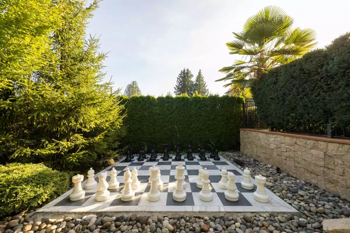 Community Amenities Photo (Clubhouse) of 2912 Mathers Avenue, West Vancouver, BC