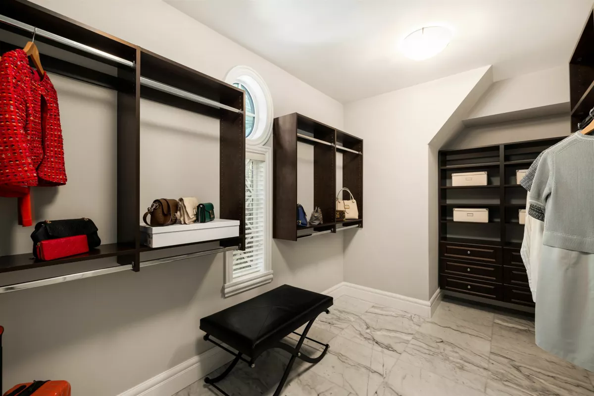 Outdoor Patio Photo of 2912 Mathers Avenue, West Vancouver, BC