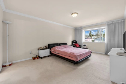 Laundry Room Photo of 6388 Laburnum Street, Vancouver, BC