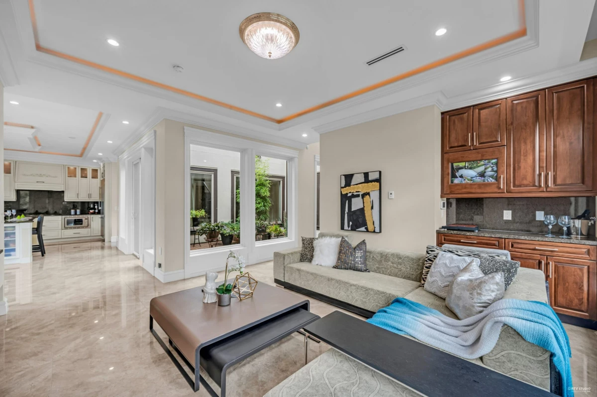 Walk-In Closet Photo of 3601 Lynndale Crescent, Burnaby, BC