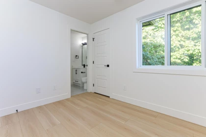 Staircase Photo of 200 Phillips Street, New Westminster, BC