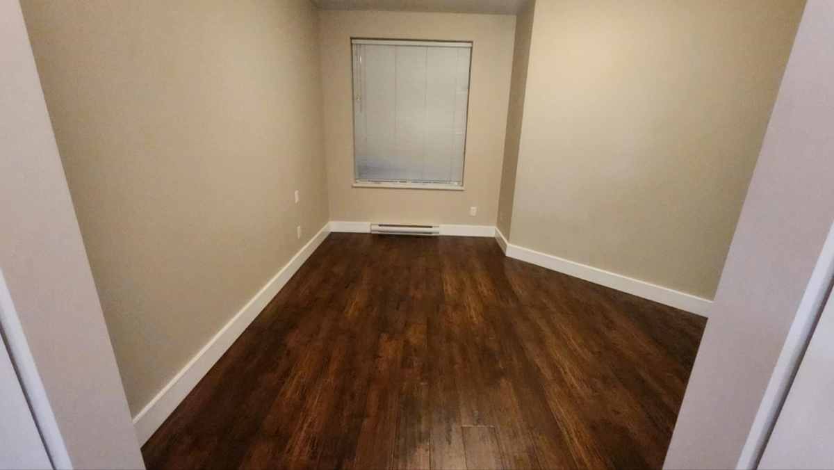 Primary Bathroom Photo of 114 6279 Eagles Drive, Vancouver, BC