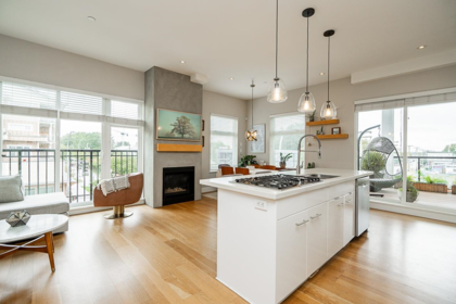 6 3993 Chatham Street, Richmond, BC, Richmond — Townhouse for sale