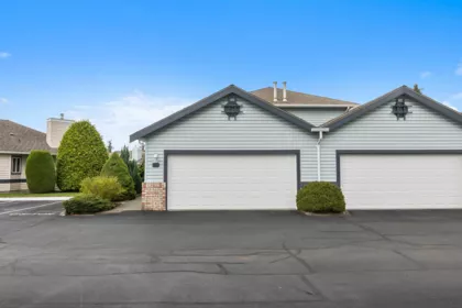 38 5550 Langley Bypass, Langley, BC, Langley — Townhouse for sale