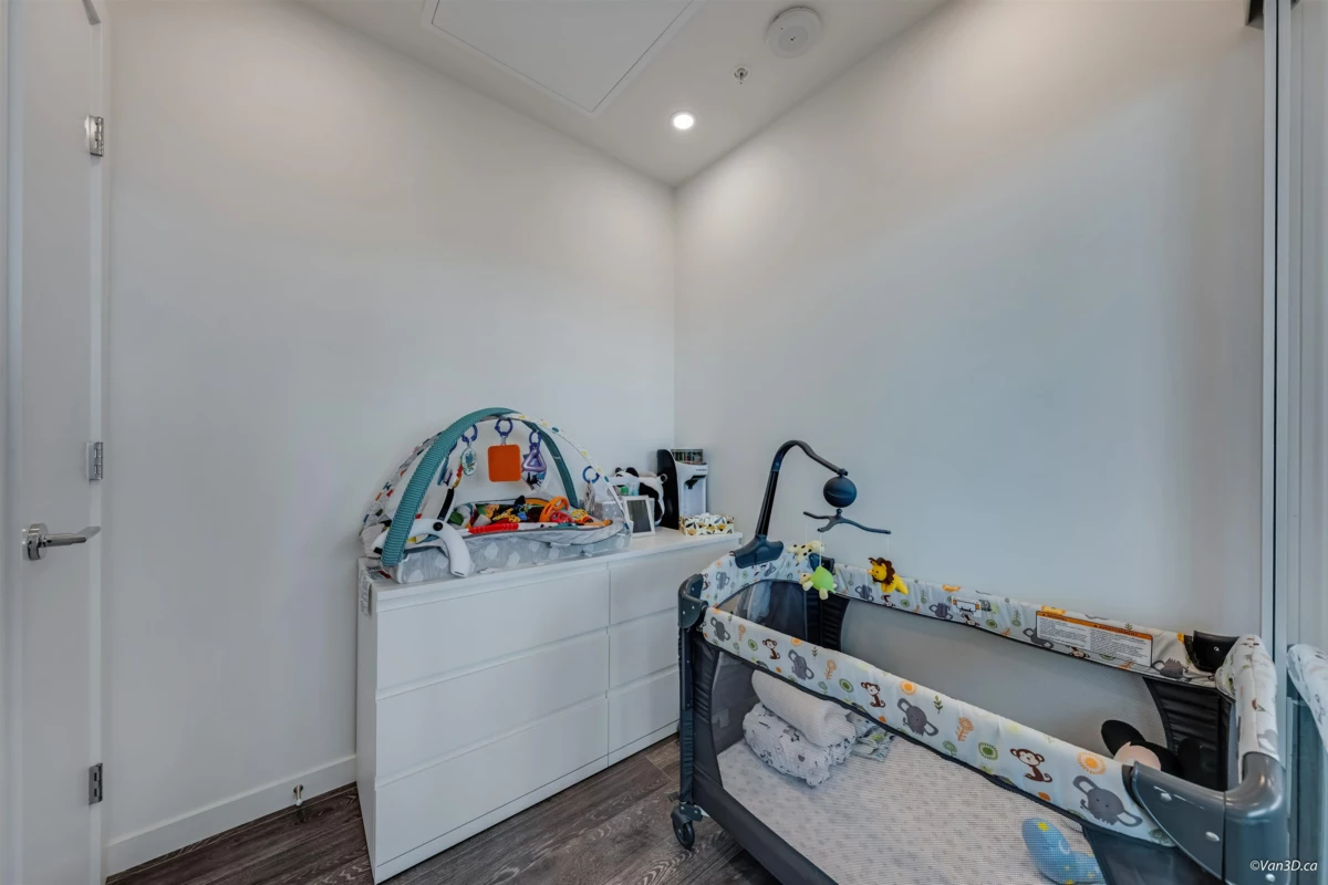 Dining Area Photo of 2901 5333 Goring Street, Burnaby, BC