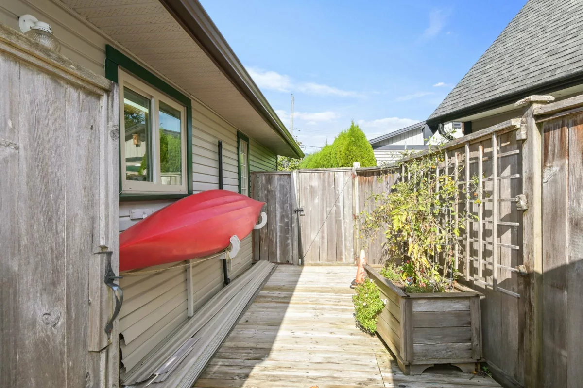 Backyard Photo of 35042 Sward Road, Mission, BC