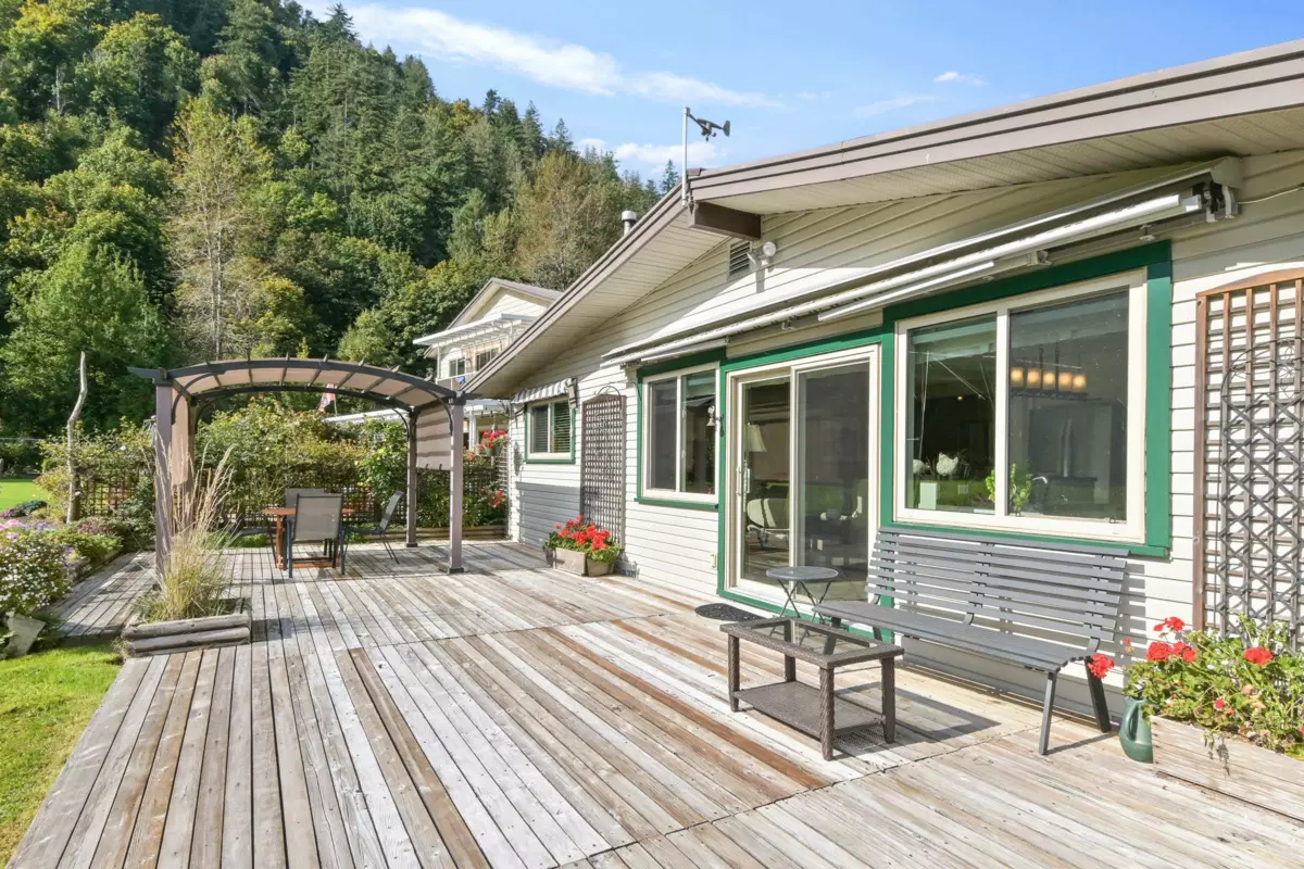 Outdoor Patio Photo of 35042 Sward Road, Mission, BC